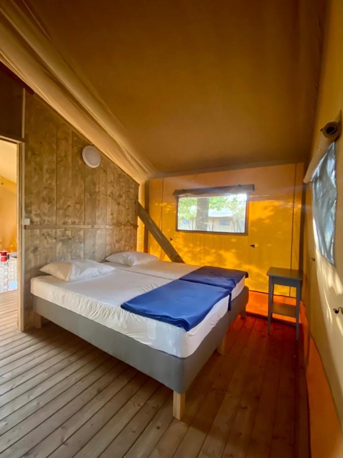 Camping La Kahute - Tente Lodge Au Coeur De La Foret แกร์ก็อง ภายนอก รูปภาพ