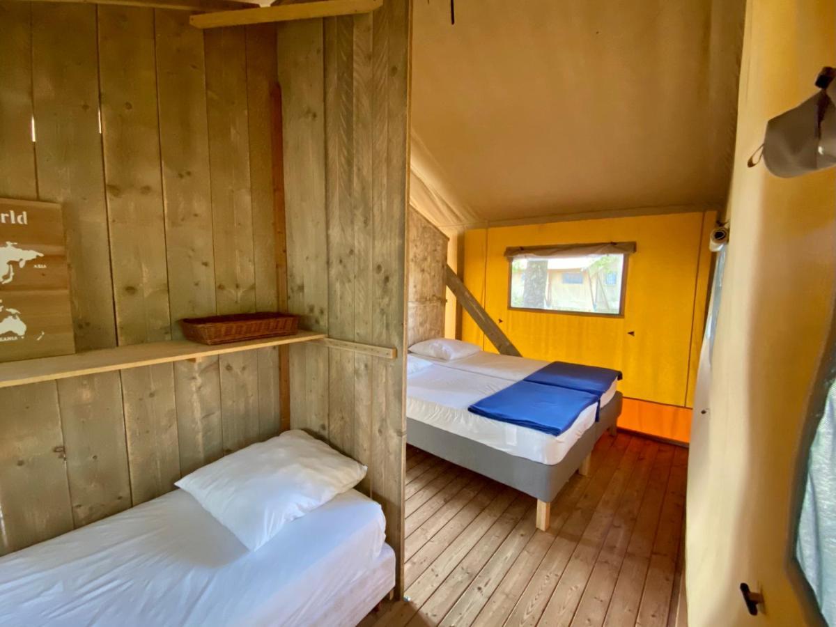 Camping La Kahute - Tente Lodge Au Coeur De La Foret แกร์ก็อง ภายนอก รูปภาพ