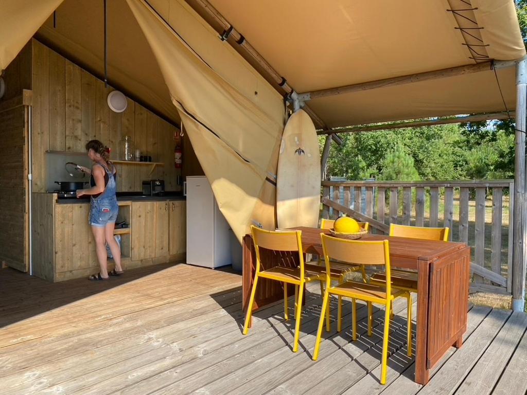 Camping La Kahute - Tente Lodge Au Coeur De La Foret แกร์ก็อง ภายนอก รูปภาพ