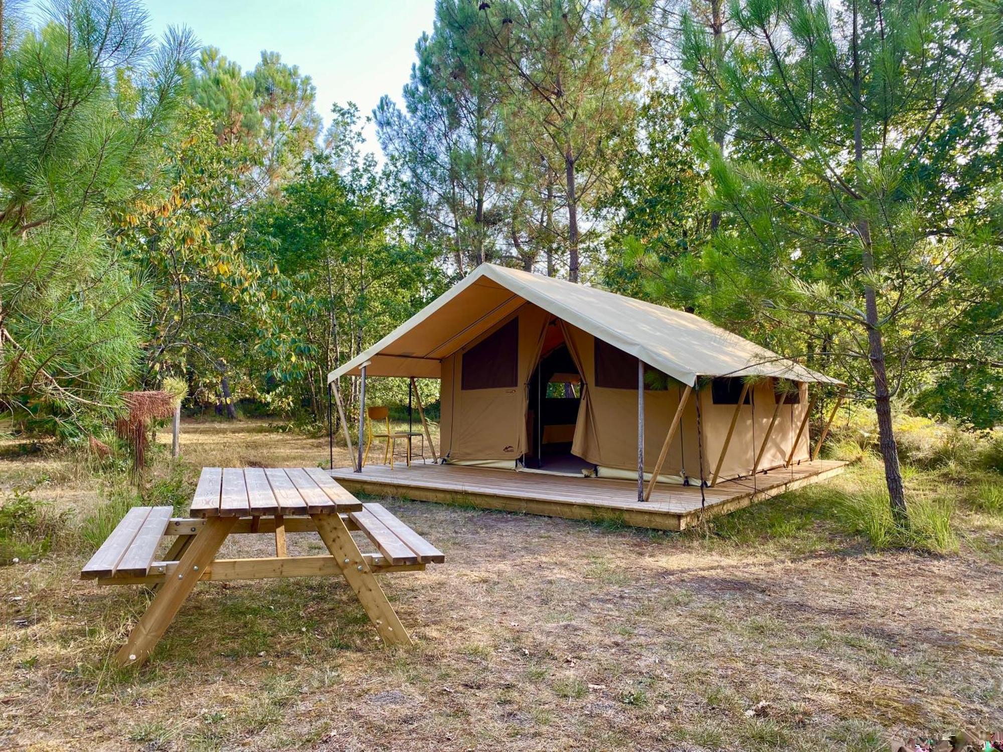 Camping La Kahute - Tente Lodge Au Coeur De La Foret แกร์ก็อง ภายนอก รูปภาพ
