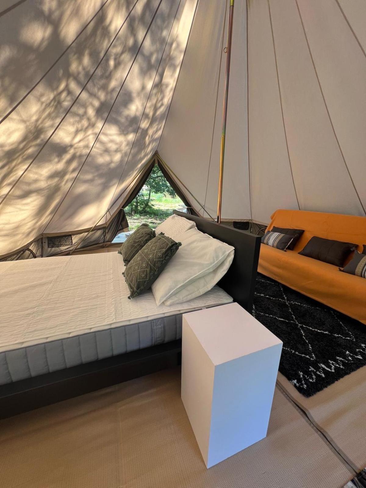 Camping La Kahute - Tente Lodge Au Coeur De La Foret แกร์ก็อง ภายนอก รูปภาพ
