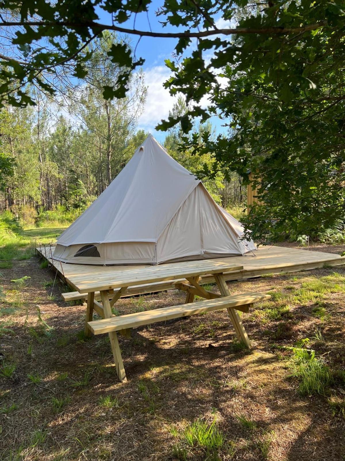 Camping La Kahute - Tente Lodge Au Coeur De La Foret แกร์ก็อง ภายนอก รูปภาพ