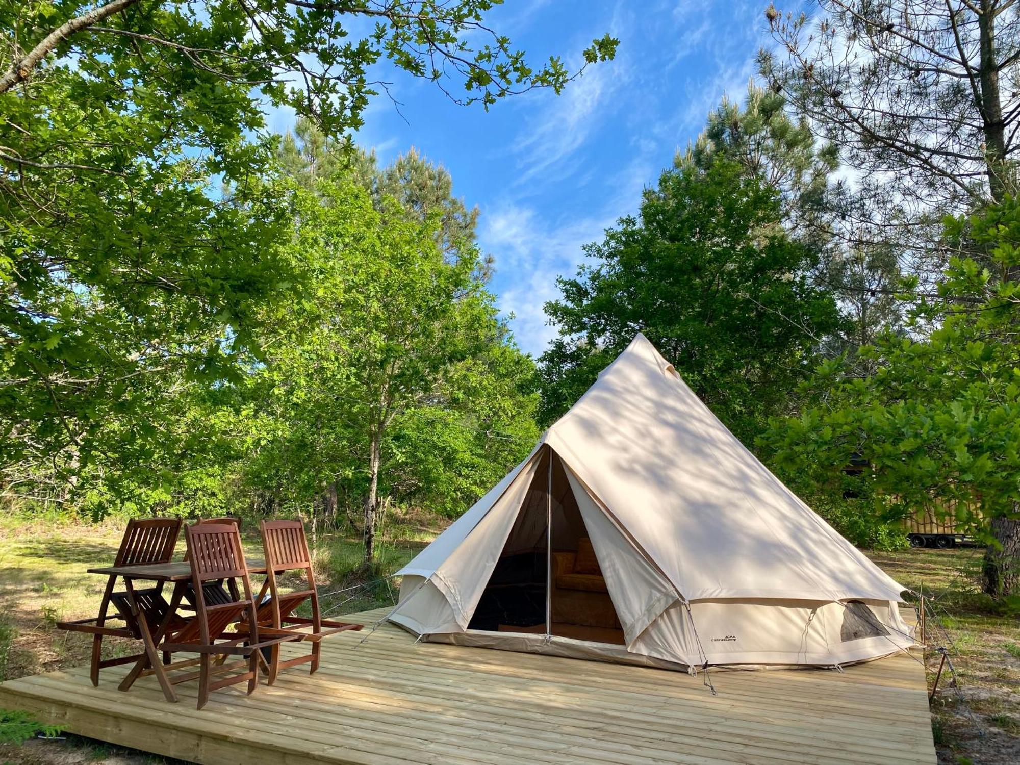 Camping La Kahute - Tente Lodge Au Coeur De La Foret แกร์ก็อง ภายนอก รูปภาพ